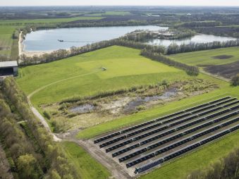 Zonnepark Zeijen luchtfoto